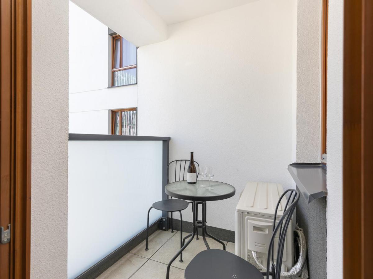 Karolkowa 28 II - Premium Apartments With Balcony By Noclegi Renters ワルシャワ エクステリア 写真